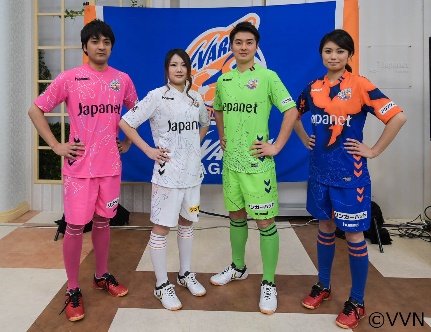 V・ファーレン長崎が2018シーズン新ユニフォームを発表 長崎県 ...