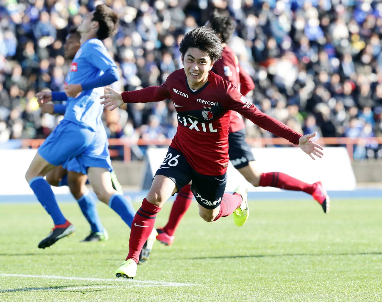 いばらきサッカーフェスティバルは今年も鹿島に軍配 ルーキー荒木遼太郎が決勝ゴール Loquy Football フットボール情報サイト