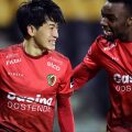 OOSTENDE, BELGIUM - JANUARY 21 : Sakamoto Tatsuhiro  midfielder of KV Oostende celebrates with Ambrose Thierry Winston forward of KV Oostende pictured during the Jupiler Pro League match between KV Oostende and Royal Antwerp FC at the DIAZ Arena on January 21, 2022 in Oostende, Belgium, 21/01/2022 ( Photo by Nico Vereecken / Photo News