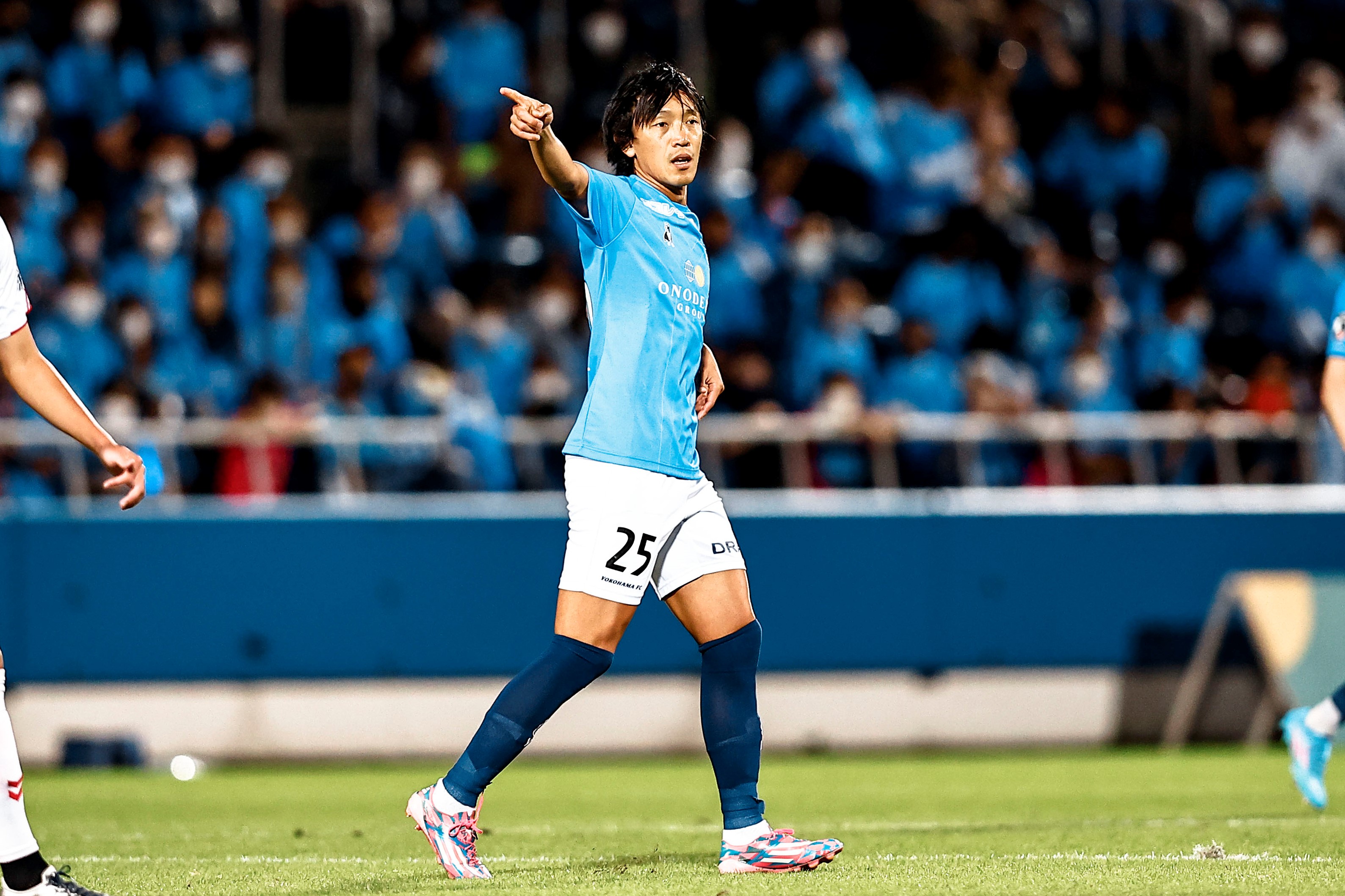 横浜FCが中村俊輔氏のトップチームコーチ就任を発表　「指導者の道を歩ませていただきます」