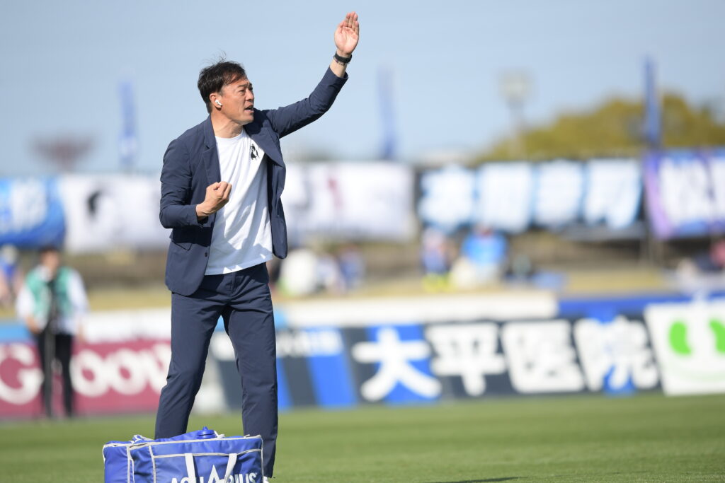 水戸ホーリーホックが濱崎芳己監督の解任を発表　後任は森直樹ディベロップメントコーチ
