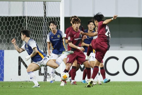 Vissel-Gwanju-1