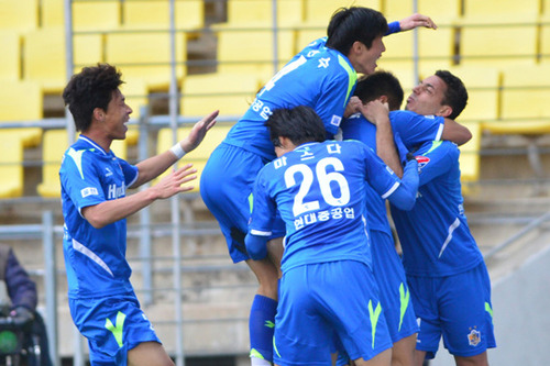 SK002_20130417_590401