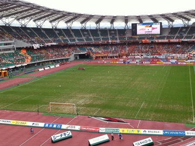 agpiZWViZWUyc2VlchULEgxJbWFnZUFuZFRleHQYqJzUBAw