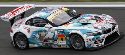 800px-GSR-Studie_with_TeamUKYO_BMW_Z4_GT3_2011_Fuji_test